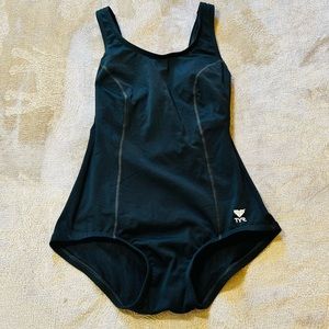 TYR black one piece swimsuit Size 6